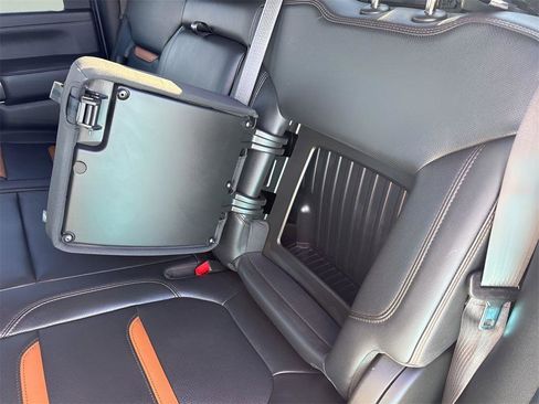 Used 2020 GMC Sierra 2500 AT4 w/ AT4 Premium Package image 13