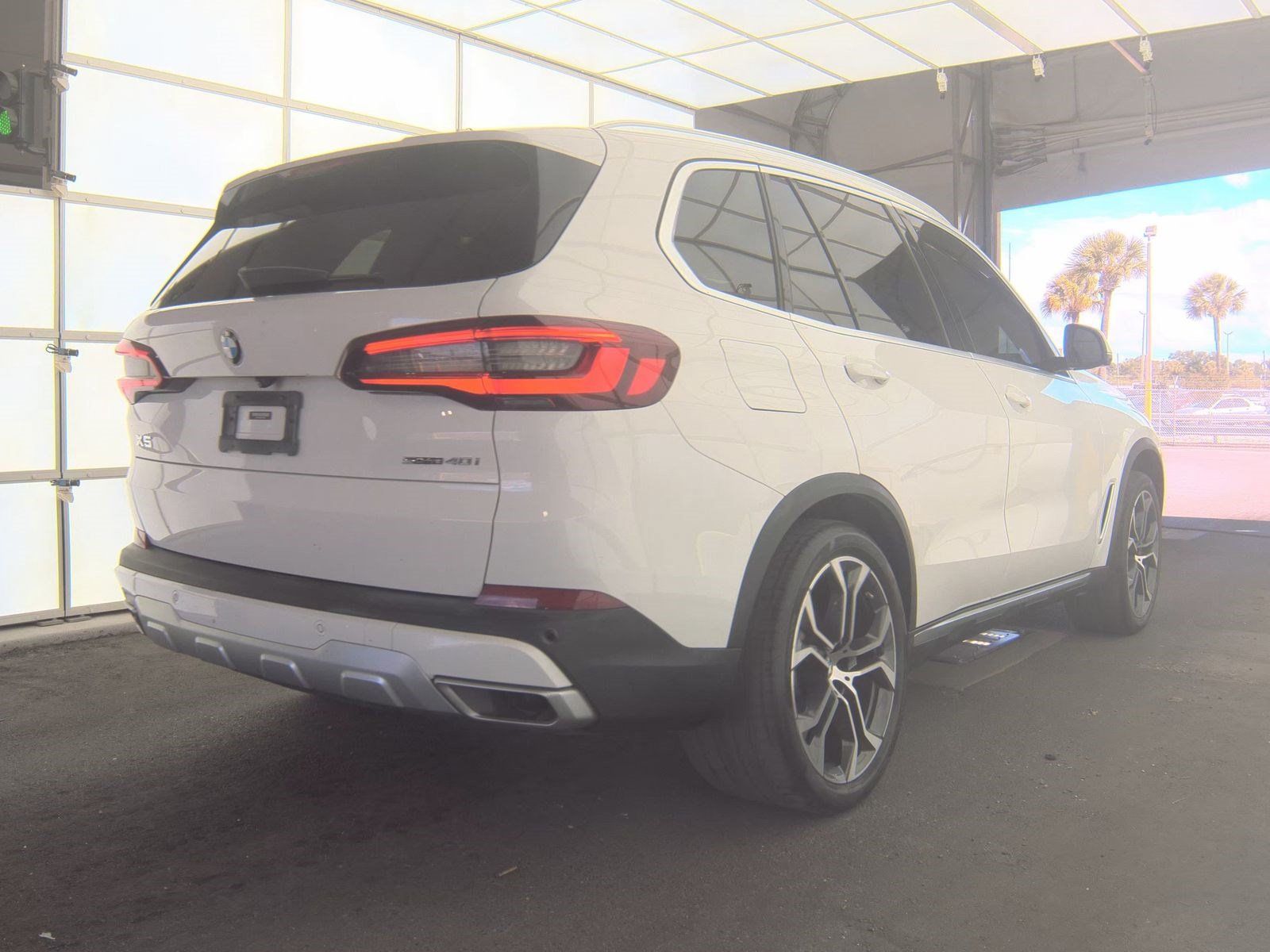 Used 2020 BMW X5 sDrive40i w/ Convenience Package RWD image 4