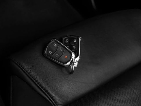 Used 2019 Cadillac XT5 Premium Luxury FWD image 65