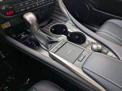 Used 2022 Lexus RX 450h AWD w/ Luxury Package image 12