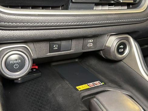 Used 2024 Toyota Grand Highlander Limited image 30