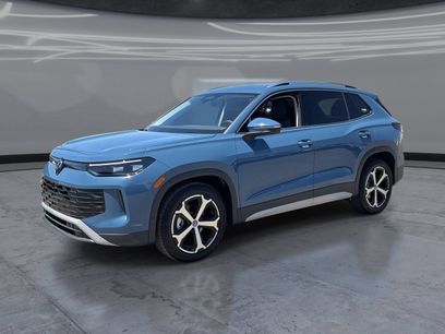 New 2026 Volkswagen Tiguan SE