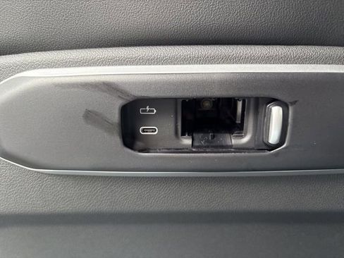 New 2026 BMW X5 xDrive40i w/ M Sport Package image 19