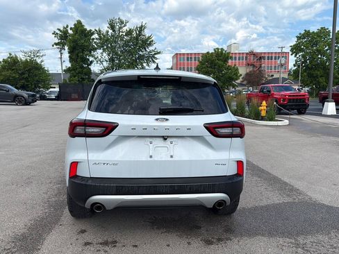 Used 2025 Ford Escape Active AWD/4WD image 4