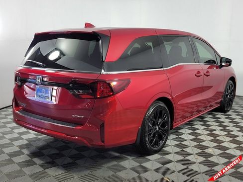 New 2026 Honda Odyssey Sport-L image 7