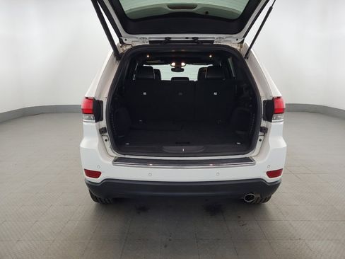 Used 2021 Jeep Grand Cherokee Limited AWD/4WD image 29