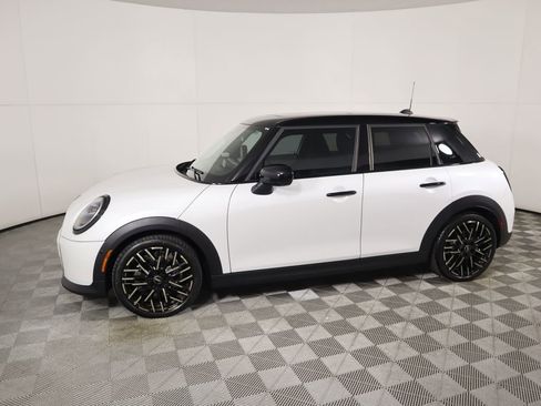 Used 2025 MINI Cooper S image 8