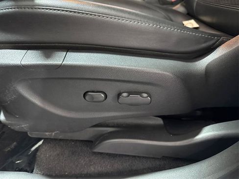 Used 2019 Buick Encore Preferred w/ Safety Package AWD/4WD image 19