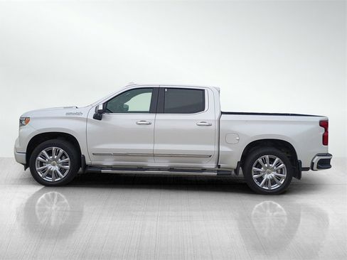 Used 2024 Chevrolet Silverado 1500 High Country w/ High Country Premium Package image 8