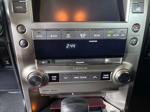 Used 2017 Lexus GX 460 Premium AWD/4WD image 18