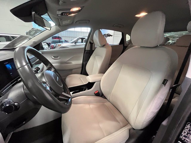 Used 2025 Hyundai Kona SEL FWD image 21