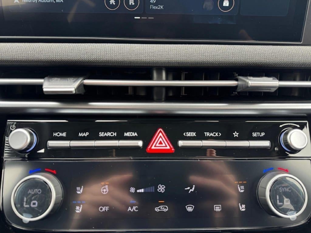 New 2026 Hyundai Tucson Limited AWD/4WD image 24