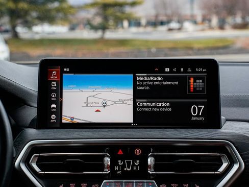 Used 2023 BMW X3 M40i image 14