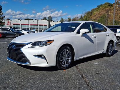 Used 2017 Lexus ES 300h