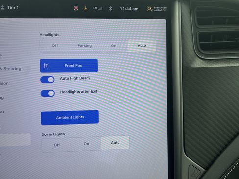 Used 2020 Tesla Model S Performance image 28