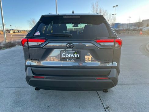 Used 2025 Toyota RAV4 XLE image 6