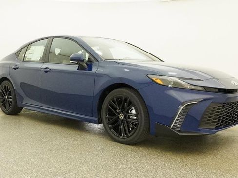 New 2026 Toyota Camry SE image 61