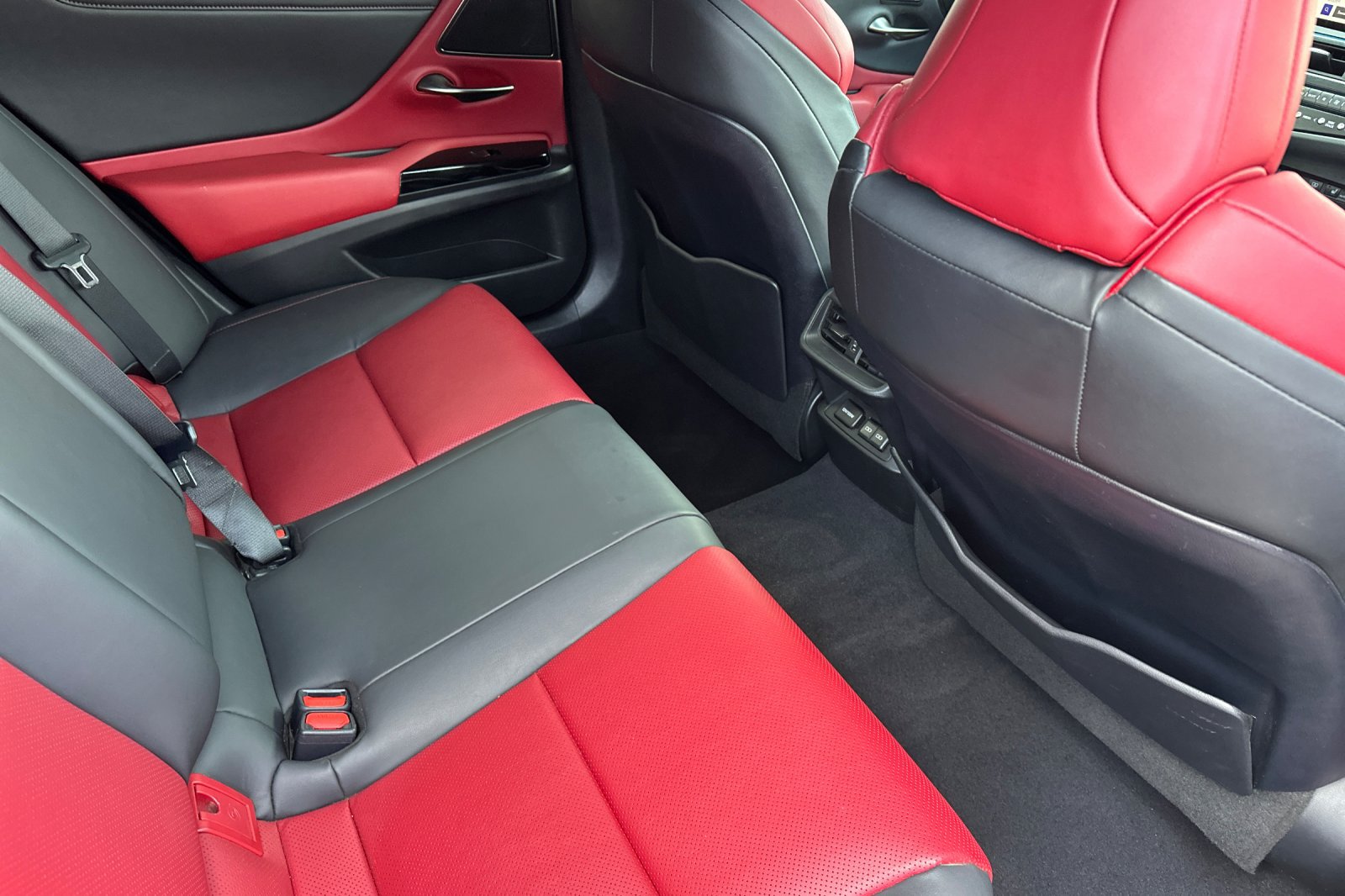 Used 2024 Lexus ES 350 F Sport FWD image 30