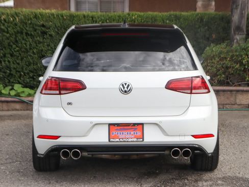 Used 2018 Volkswagen Golf R 4-Door AWD/4WD image 7