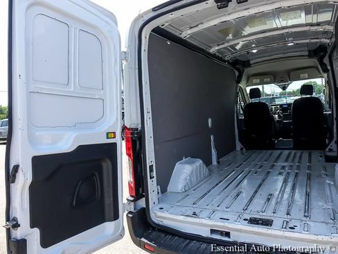 Used 2023 Ford Transit 250 Medium Roof AWD image 18