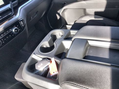 New 2026 GMC Sierra 2500 SLE AWD/4WD image 20