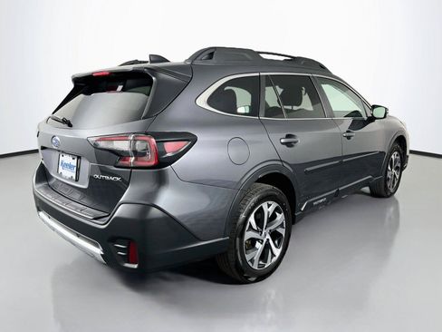 Used 2022 Subaru Outback Limited AWD/4WD image 6