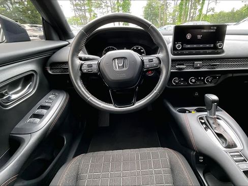 Used 2024 Honda HR-V Sport image 6