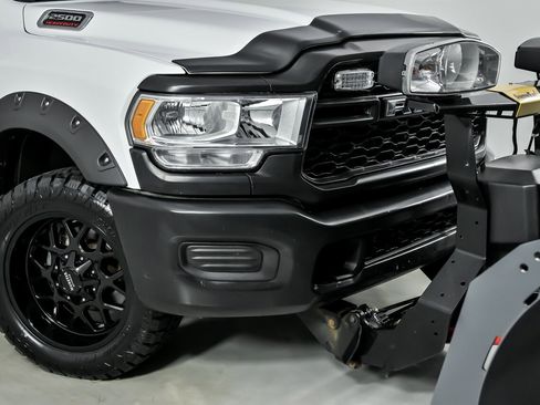 Used 2020 RAM 2500 Tradesman w/ Snow Chief Group image 3