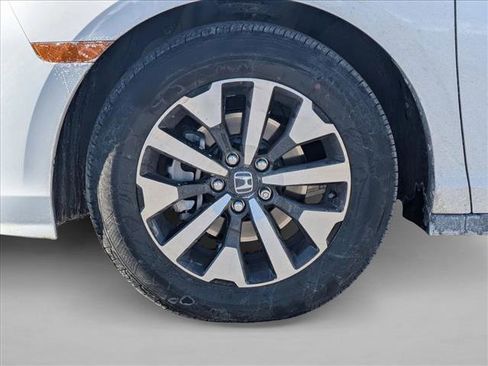 Used 2026 Honda Odyssey EX-L image 9