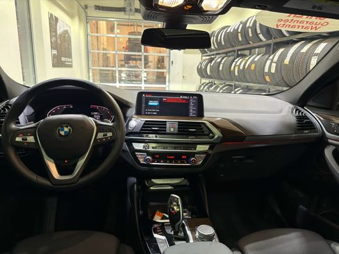 Used 2020 BMW X4 xDrive30i w/ Premium Package image 16