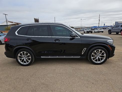 Used 2023 BMW X5 xDrive40i image 9