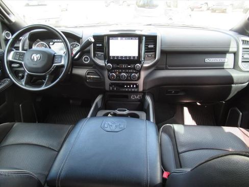 Used 2022 RAM 3500 Laramie image 11