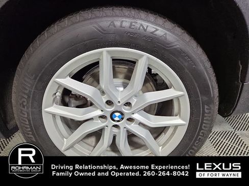 Used 2023 BMW X5 xDrive40i w/ Premium Package AWD/4WD image 12