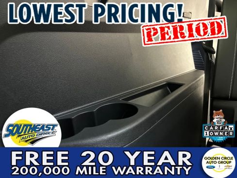 Used 2025 Volkswagen Atlas SE image 31