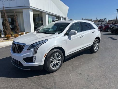 Certified 2023 Cadillac XT5 Premium Luxury image 2
