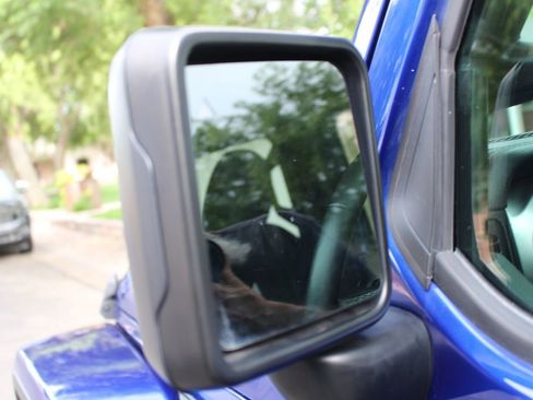 Used 2018 Jeep Wrangler Unlimited Sahara image 71