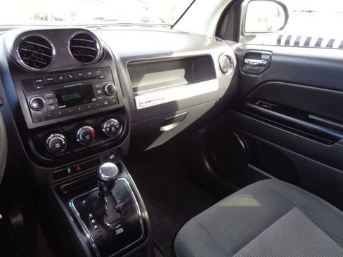 Used 2016 Jeep Compass Sport w/ Power Value Group AWD/4WD image 17