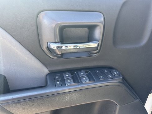 Used 2019 Chevrolet Silverado 2500 W/T w/ WT Convenience Package image 18