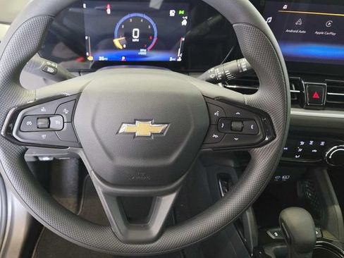 New 2026 Chevrolet TrailBlazer LT w/ Driver Confidence Package FWD image 15