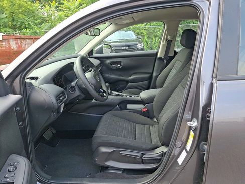 New 2025 Honda HR-V LX image 6