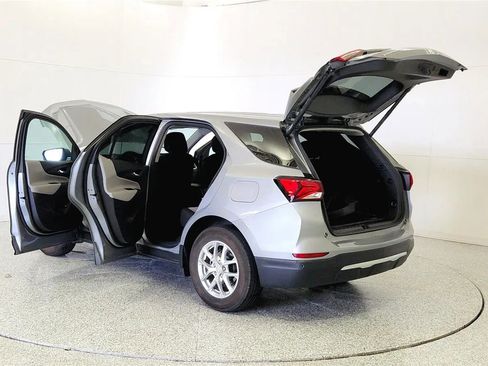 Used 2024 Chevrolet Equinox LT w/ LPO, Floor Liner Package image 11