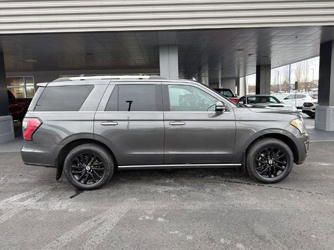 Certified 2019 Ford Expedition Limited w/ Cargo Package image 8