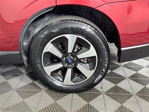 Used 2017 Subaru Forester 2.5i w/ Alloy Wheel Package image 29