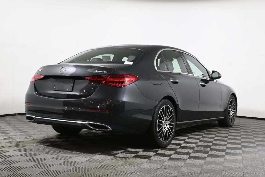 Used 2023 Mercedes-Benz C 300 4MATIC Sedan image 7
