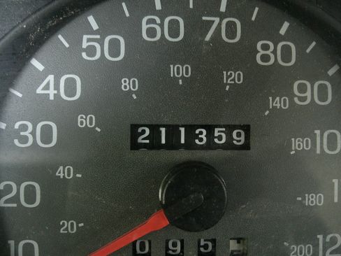 Used 2002 Chevrolet Camaro LT image 31