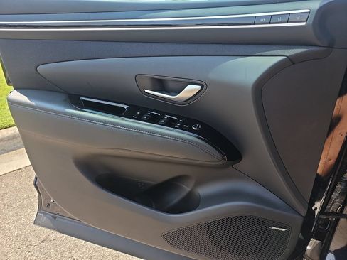 Certified 2024 Hyundai Tucson Limited AWD/4WD image 24