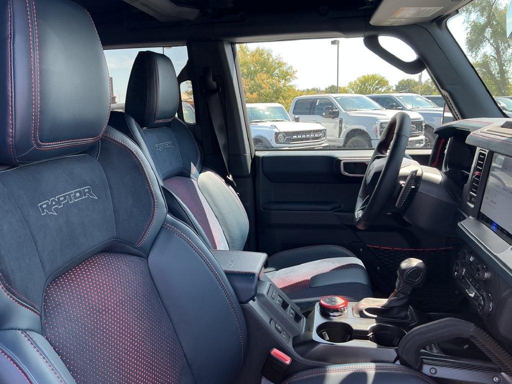 New 2026 Ford Bronco Raptor w/ Interior Carbon Fiber Pack AWD/4WD image 16