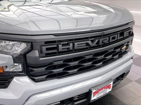 Used 2024 Chevrolet Silverado 1500 Custom image 30