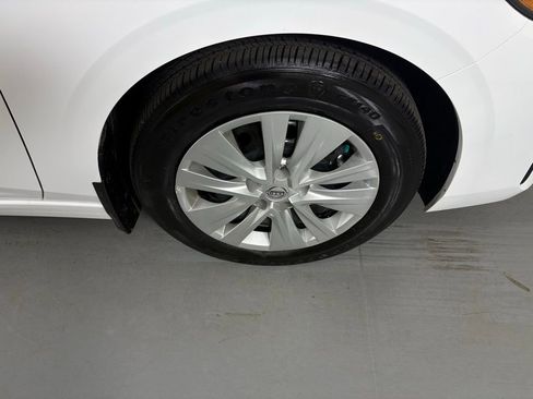 Certified 2025 Nissan Sentra S image 10