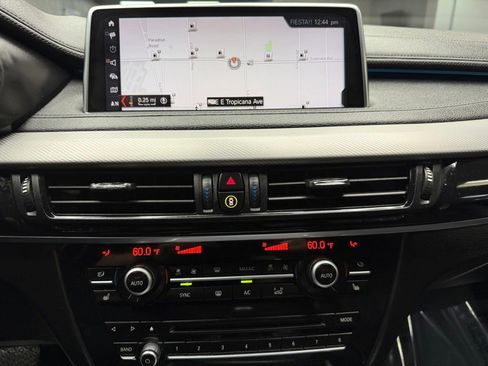 Used 2019 BMW X6 sDrive35i w/ M Sport Package RWD image 24